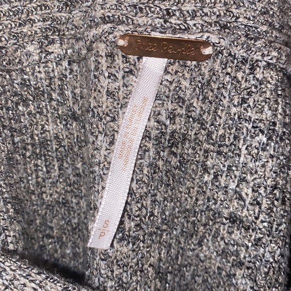 FREE People Alana sweater off the shoulder pullover linen blend Size Small - Picture 7 of 11